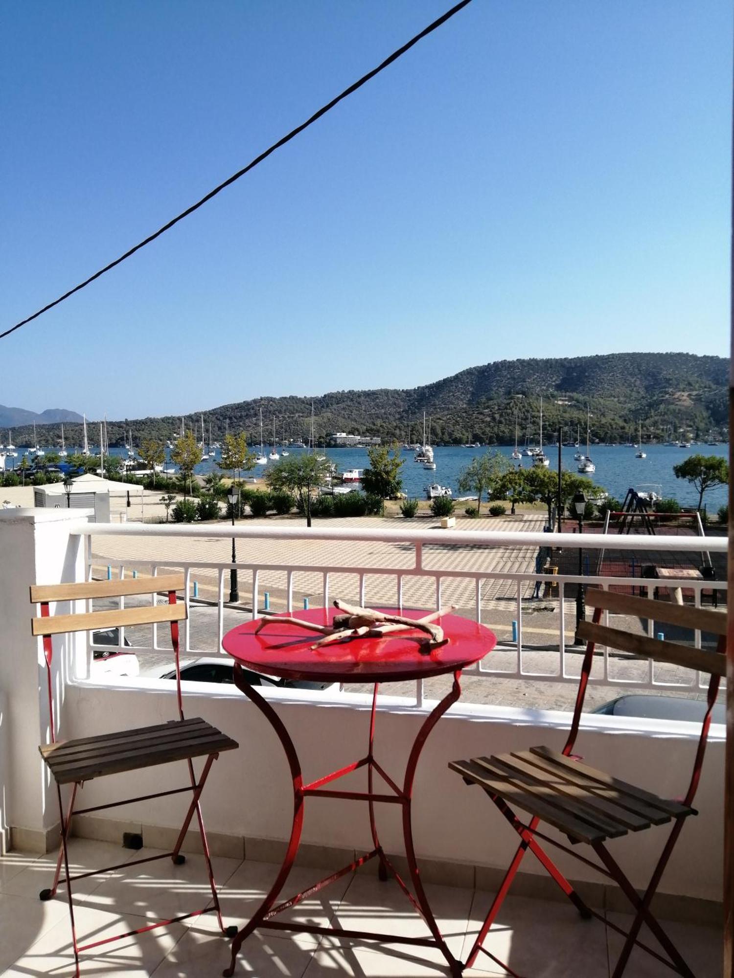 Waterway View Apartment Galatás Exterior foto